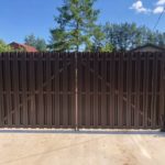 Ворота распашные двойной евроштакетник